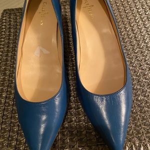 Comfy cole haan heels with foot beds by nike